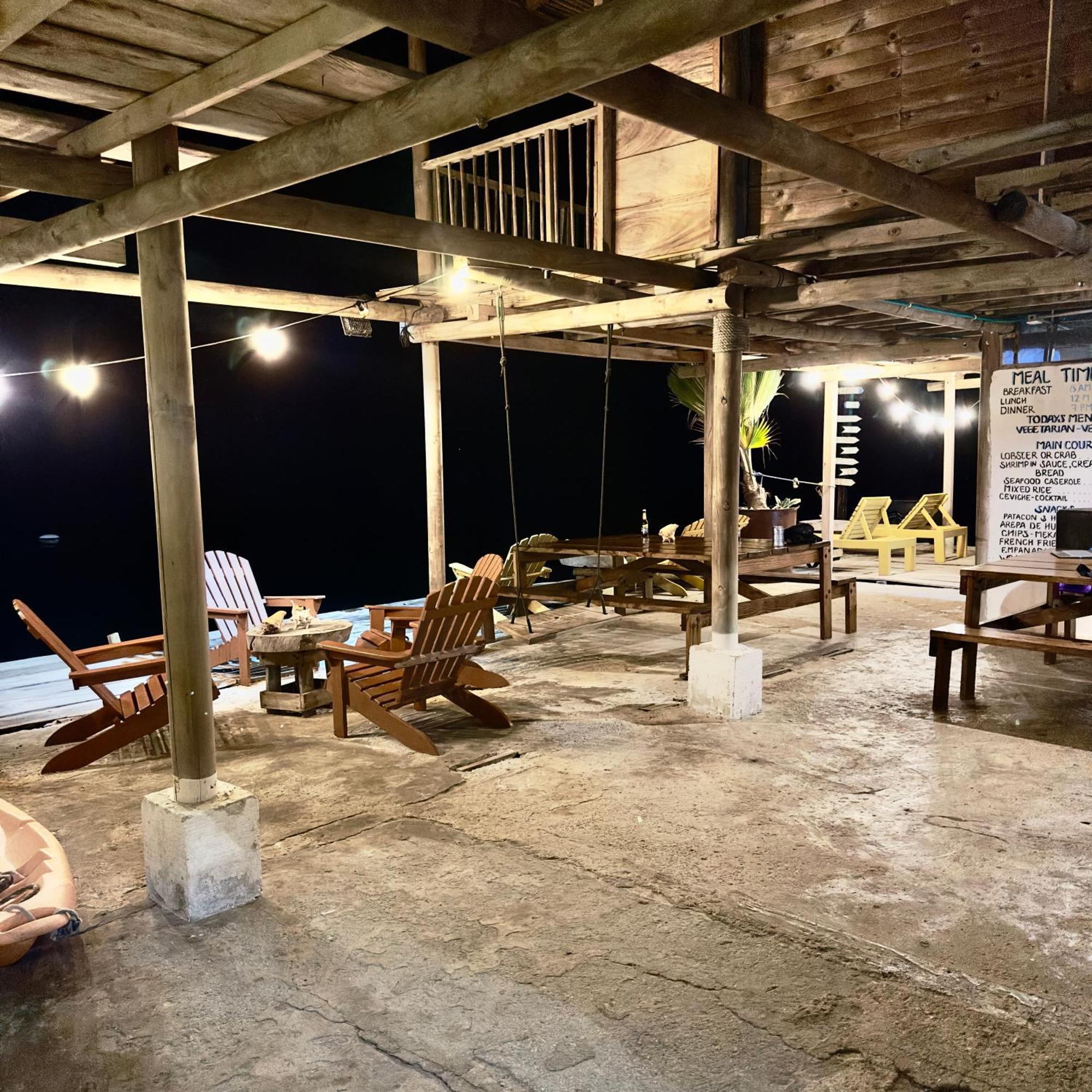 Hostel Santa Cruz Del Islote エクステリア 写真